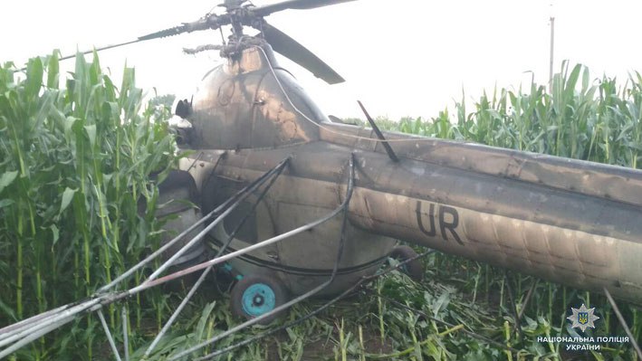 На Чернігівщині розбився вертоліт з п’яним пілотом (фото)