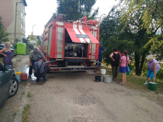 На Свалявщині 300 закарпатців залишилися без водопостачання (ФОТО)