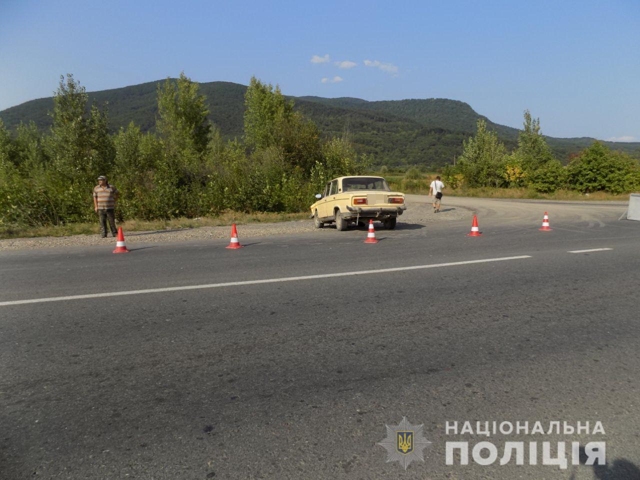 Хустська поліція встановлює обставини аварії, у якій травмувався малолітній мешканець Рокосова (ФОТО)