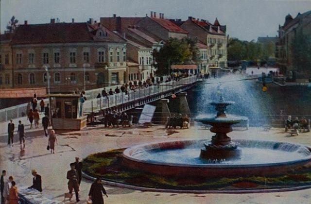 Туристичний Ужгород: площа зі 120-літньою історією (ФОТО)