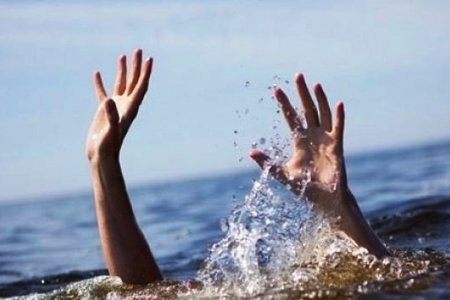У річці на Закарпатті потонув чоловік