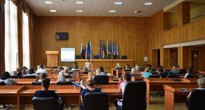 В Ужгороді провели зустріч, де знайомили з Законом «Про доступ до публічної інформації»