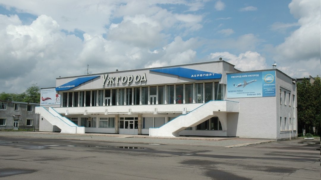 Незабаром можливе повернення аеропорту «Ужгород» в державну власність