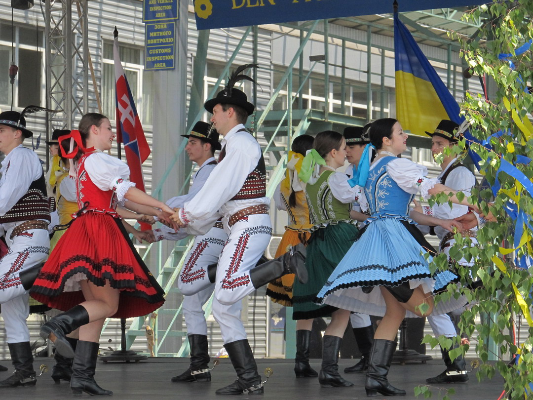 Фестиваль словацького фольклору запрошує до Сторожниці