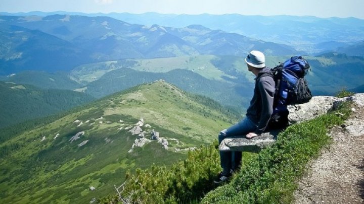 На Рахівщині в горах шукають травмованого туриста з Польщі
