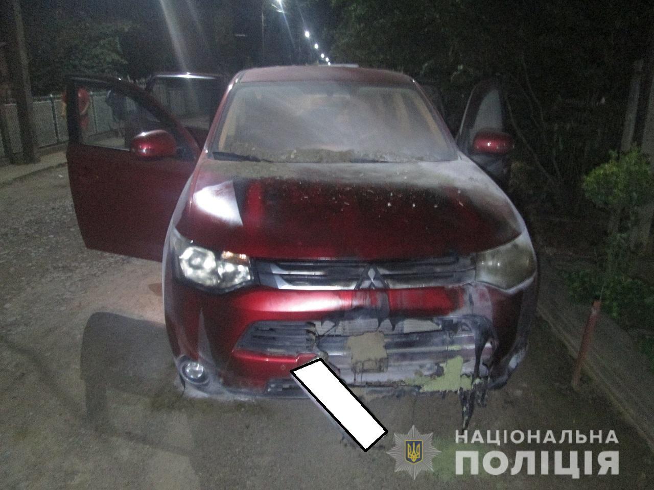 Поліція Ужгорода розпочала слідство за фактом загорання авто