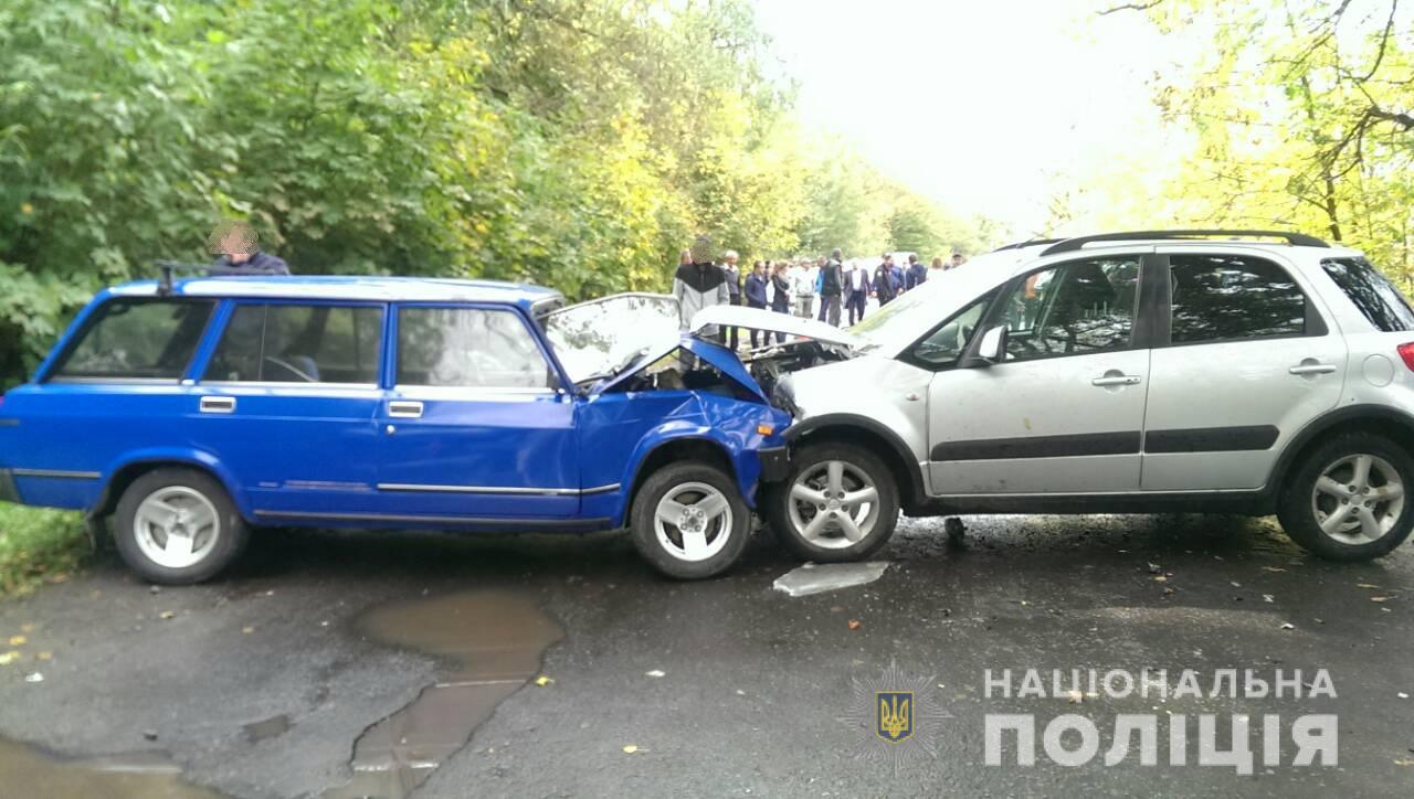 Поліція встановлює обставини аварії у Іршаві (ФОТО)