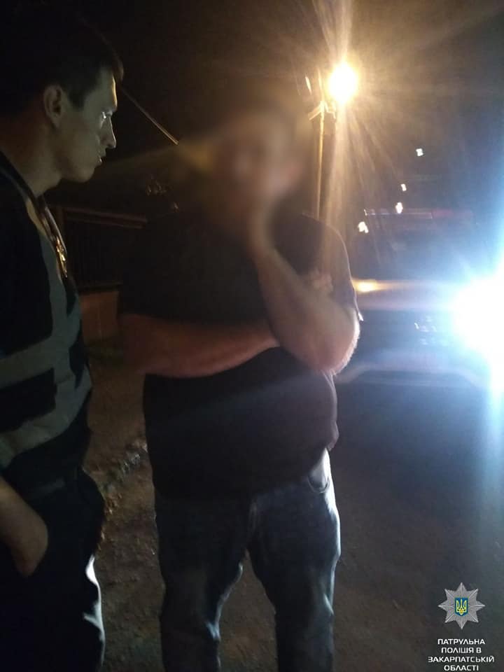 Поліцейські показали наслідки нічної п’яної їзди в Ужгороді (ФОТО)