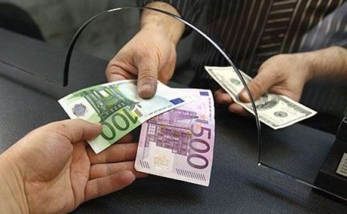 НБУ на 24 вересня залишив курс гривні на рівні 28,06 грн/долар