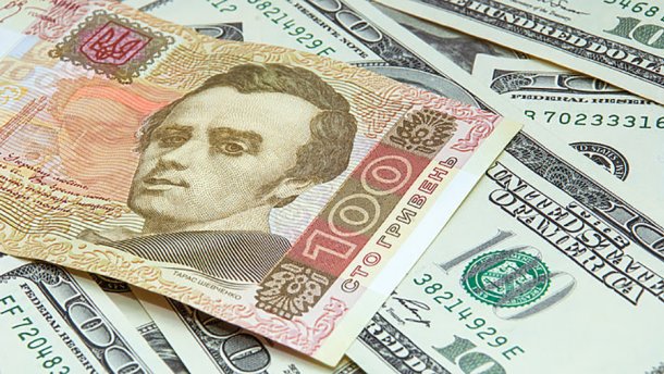Курс валют на 12 вересня: долар подешевшав на 10 копійок