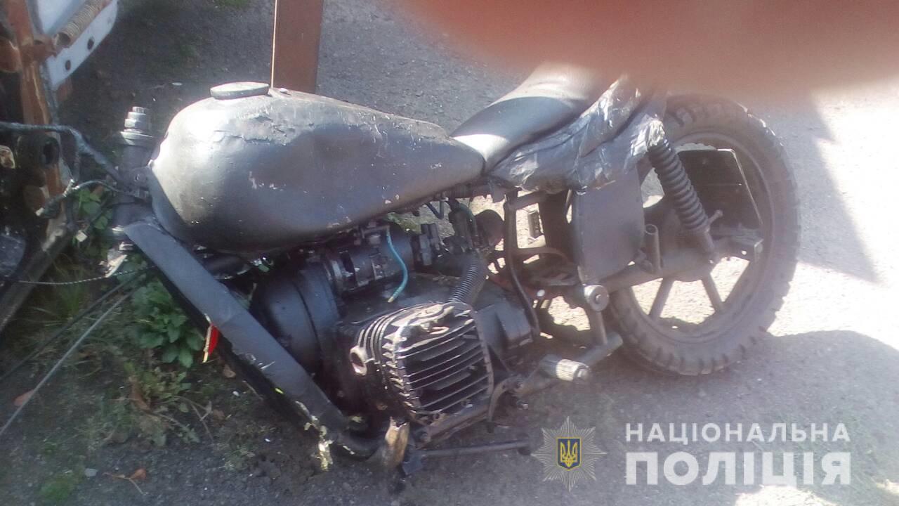 На Перечинщині сталася аварія: мотоцикліст у лікарні (ФОТО)