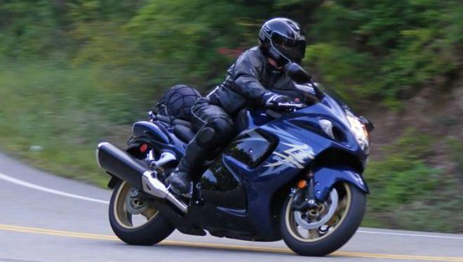 Дорогами Закарпаття ганяють п’яні мотоциклісти без документів