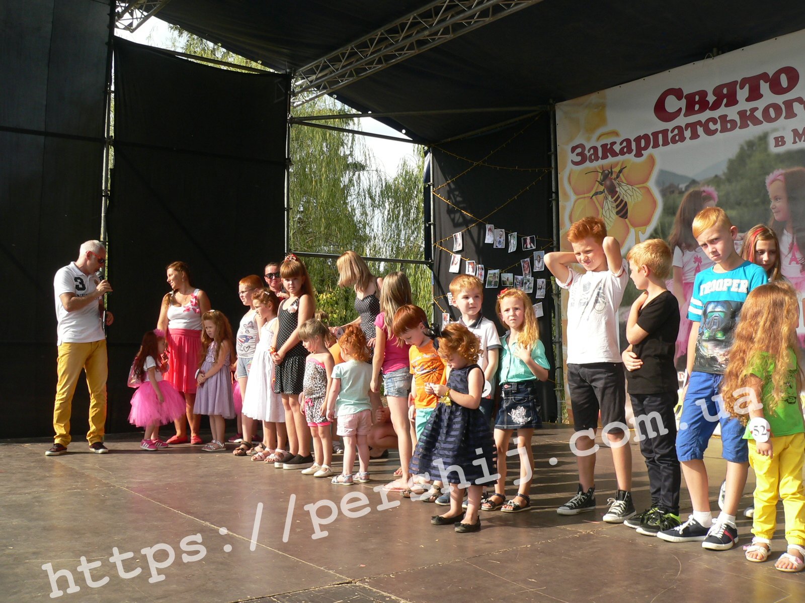 Міжнародний день рудих святкували у Мукачеві (фото)
