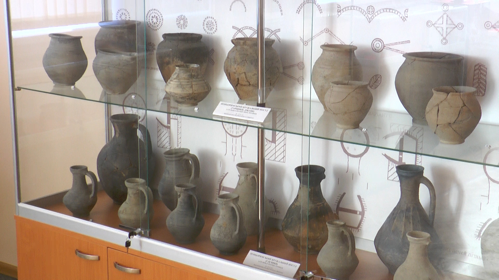 Археологічний музей УжНУ демонструє історичний «клондайк» (ВІДЕО)
