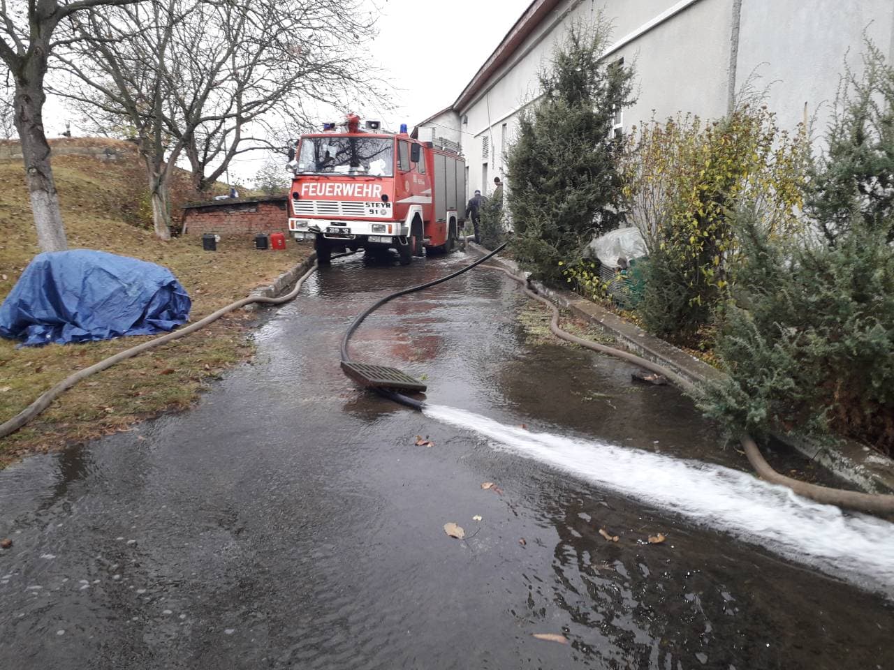 Лівобережний Ужгород та околиці без води: аварія на водозаборі "Минай"(ФОТО)