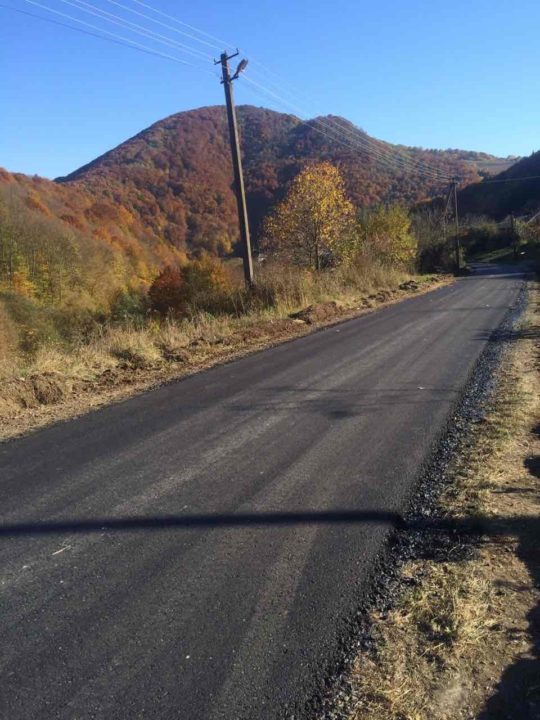 На Закарпатті відремонтували дорогу до високогірного села Ялове (ФОТО)