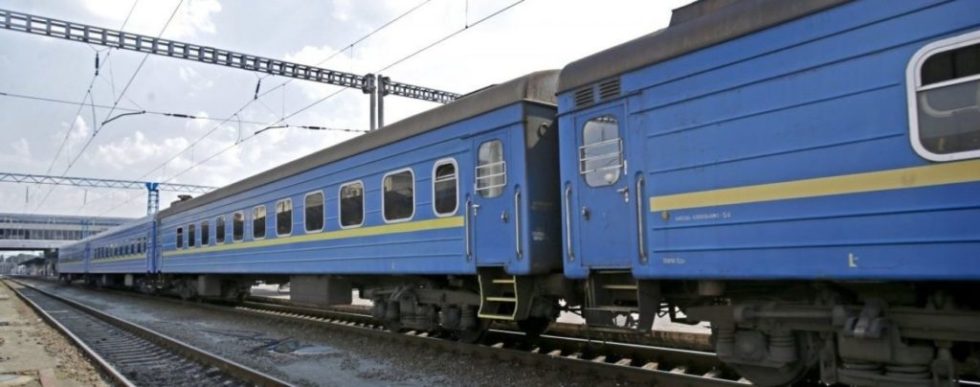 Секс у потязі «Ужгород — Лисичанськ»: провідник "задовільнив" сплячого пасажира