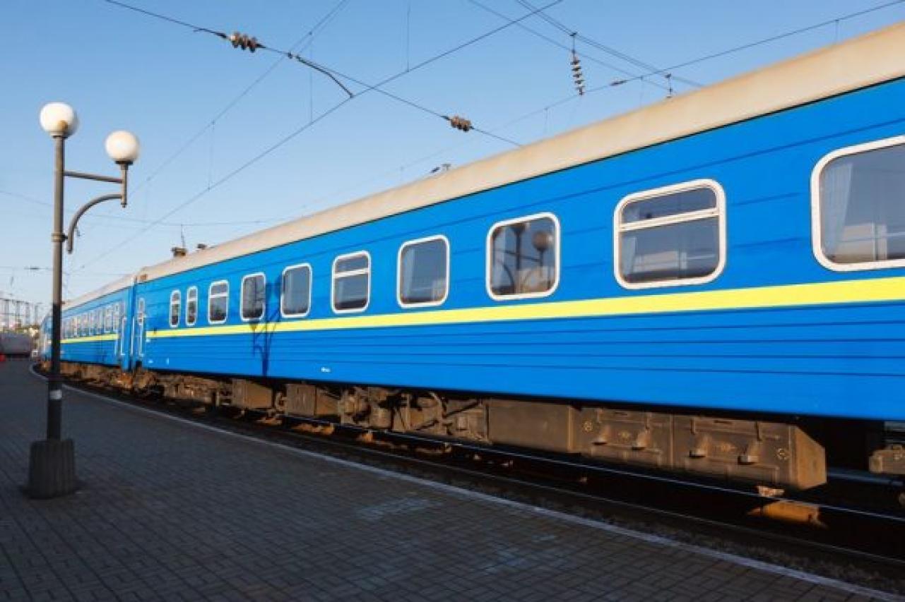 У мережі оприлюднили запис розмови з чоловіком, який отримав секс-бонус в потягу «Ужгород — Лисичанськ» (АУДІО)