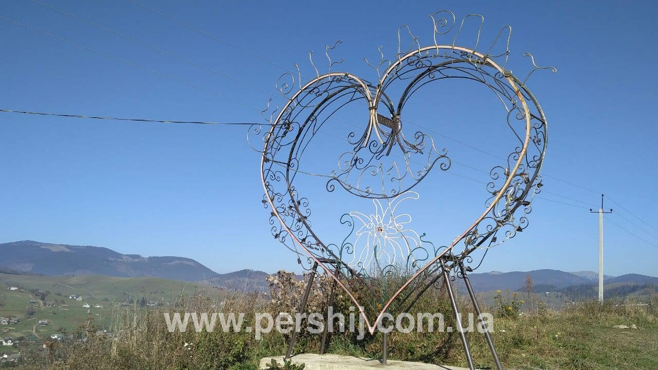 «Серце Карпат» у Ясіня - туристична родзинка Рахівщини (ФОТО)