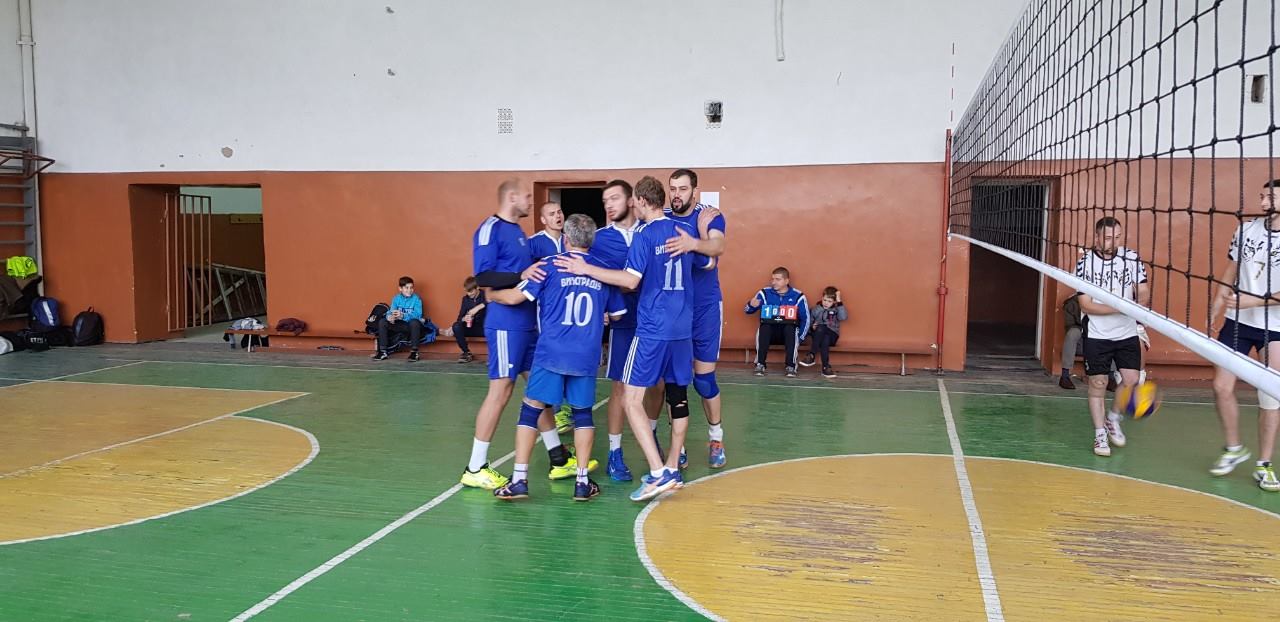 Волейбольна команда "Севлюш" отримала квиток до фіналу на змаганнях у Виноградові