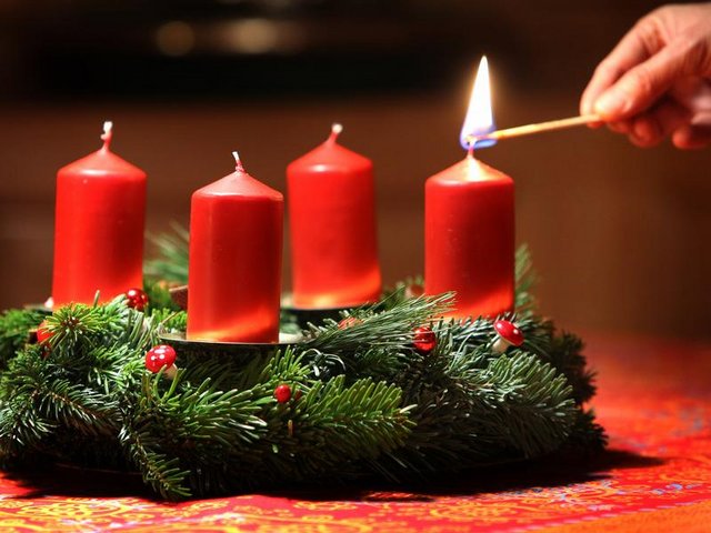 В Берегові відбудуться урочисті запалення свічок символічного різдвяного віночка