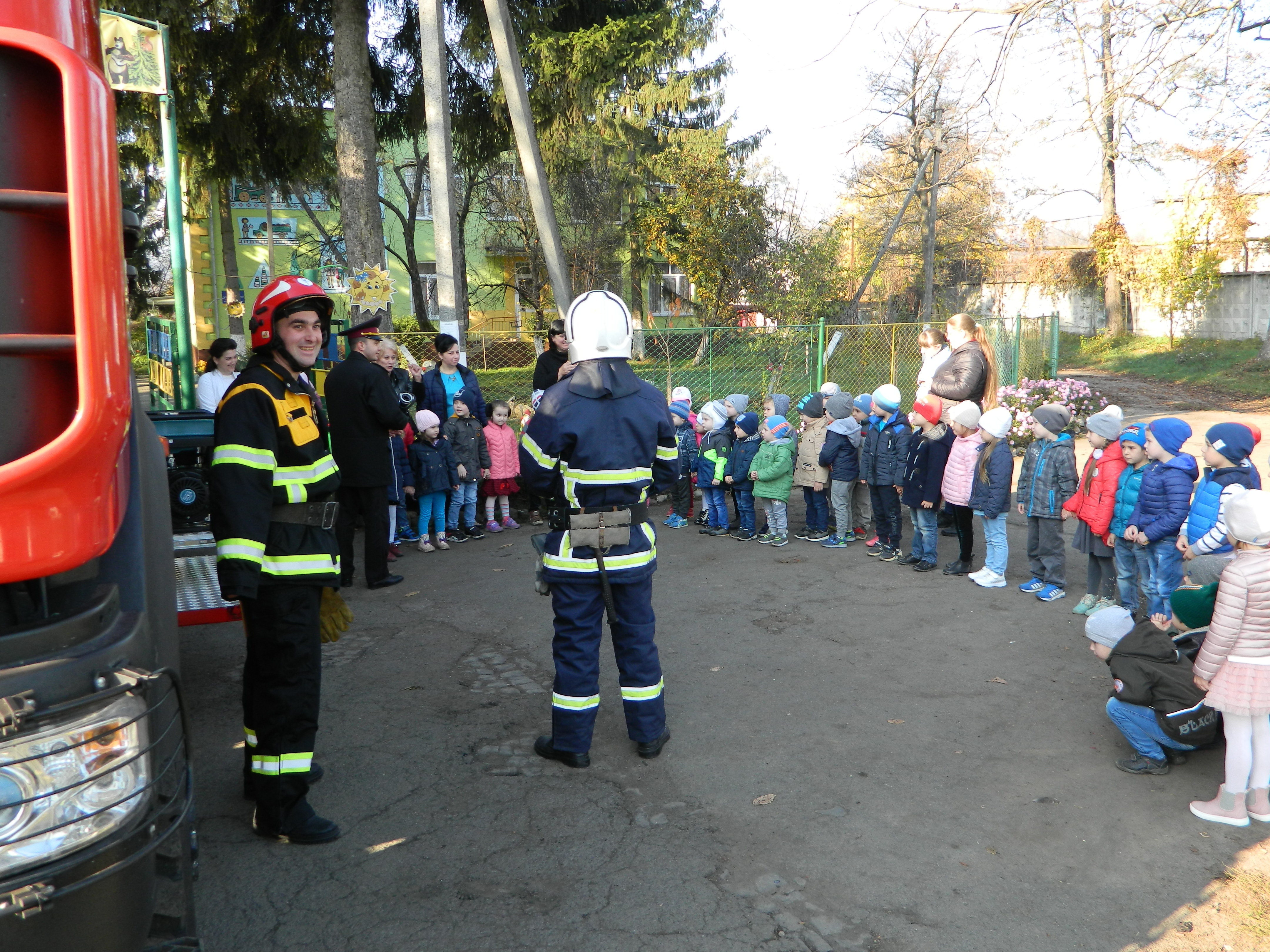 В Іршаві, вогнеборці завітали в гості до дітлахів (ФОТО)
