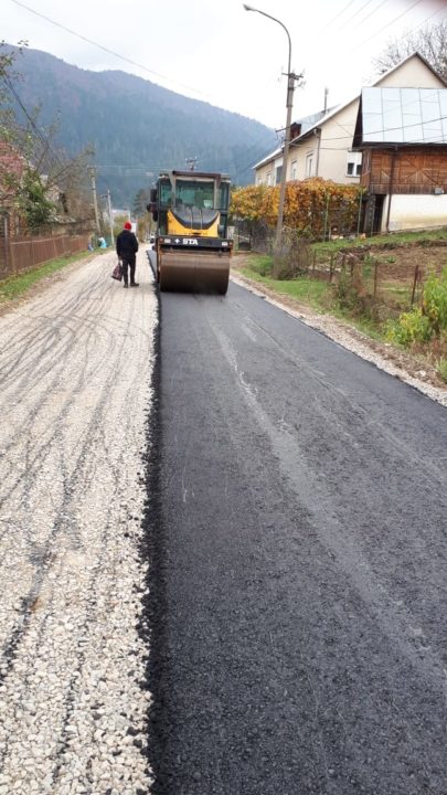 На Міжгірщині ремонтують дорогу, що відкриє додатковий туристичний маршрут до Тереблянської долини