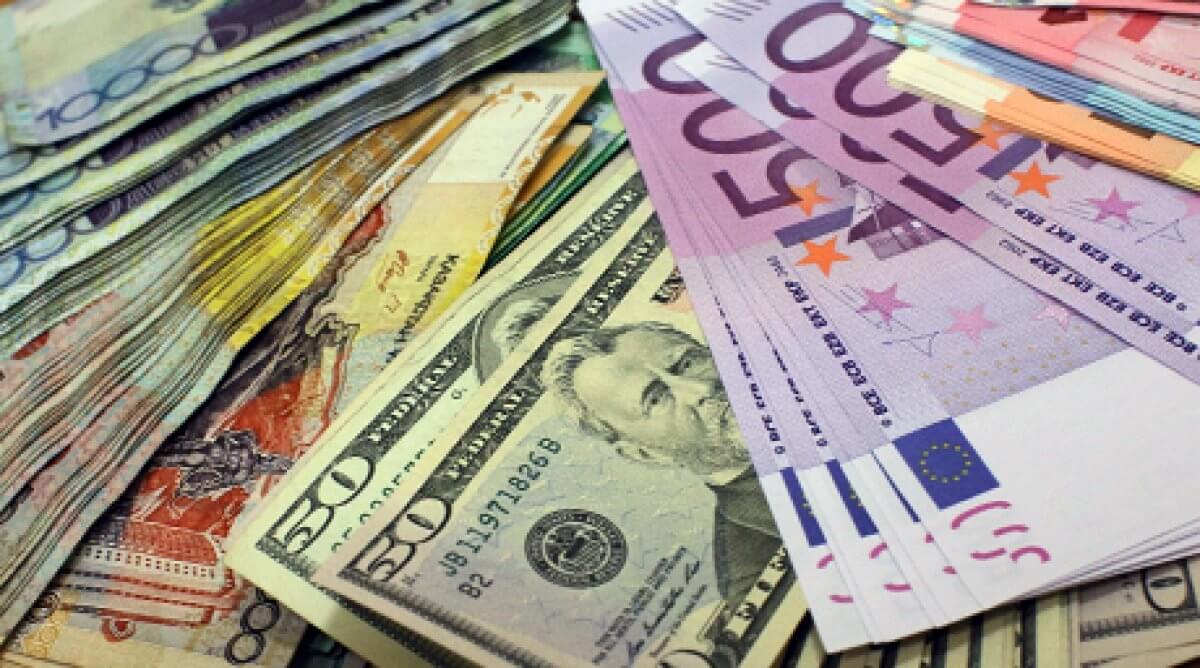 Курс валют на 26 листопада: долар зростає