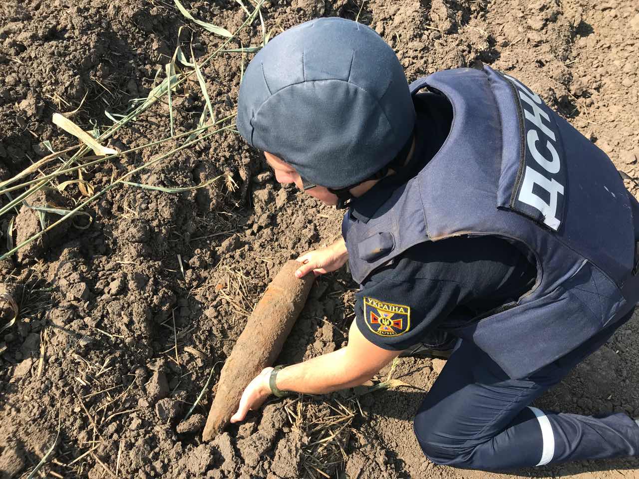 В Ужгороді на Другетів виявили протитанкові міни та гранату