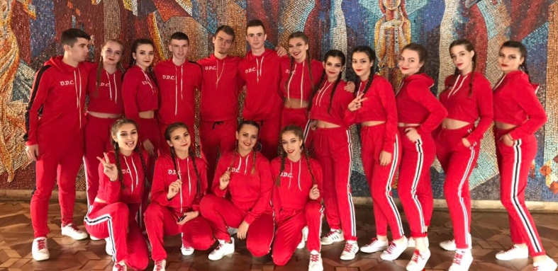 Танцювальний колектив з Виноградова переміг у міжнародних онлайн-змаганнях (відео)