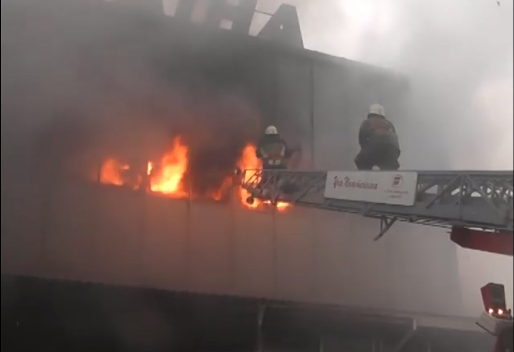 Відео пожеж за минулу добу від закарпатських рятувальників (ВІДЕО)
