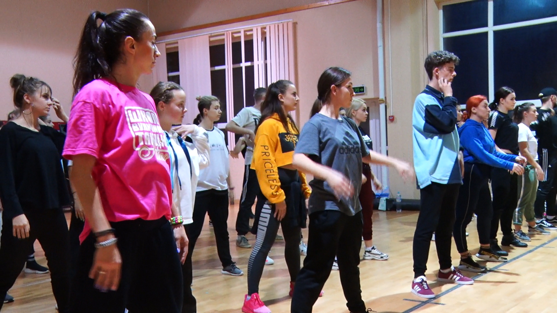 Танці із зірками. Для ужгородських танцюристів провели майстер класи з хіп-хопу (ВІДЕО)