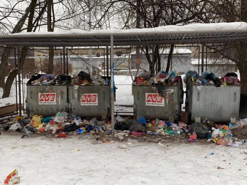 Мукачево потопає у смітті: що сталося з АВЕ?