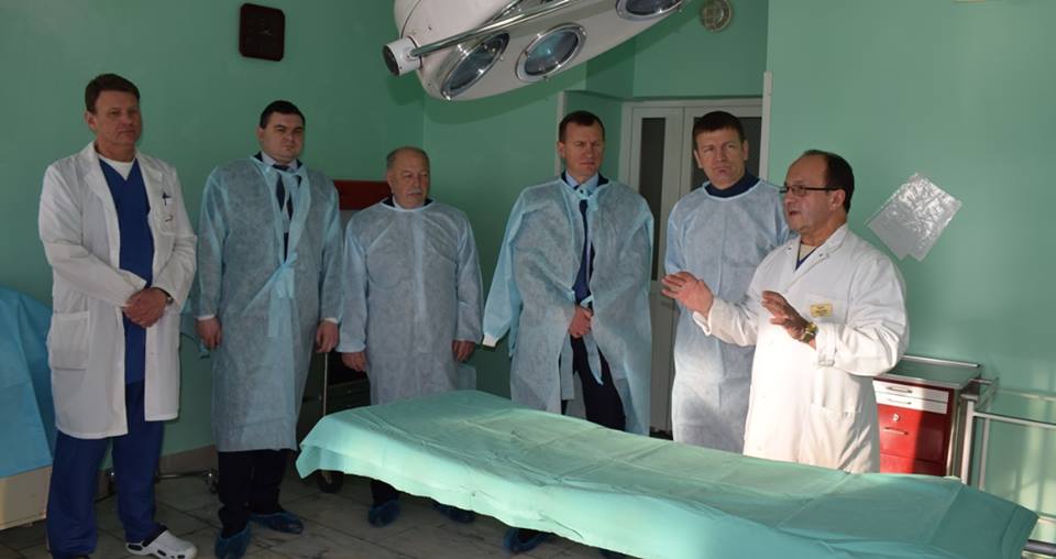 У відділенні дитячої хірургії Ужгородської центральної міської клінічної лікарні встановили нове сучасне обладнання німецького виробництва (ФОТО)