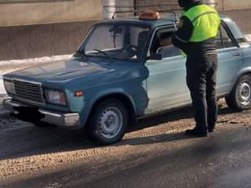 Нелегальне таксі в Ужгороді: після рейду сімох водіїв очікує великий штраф