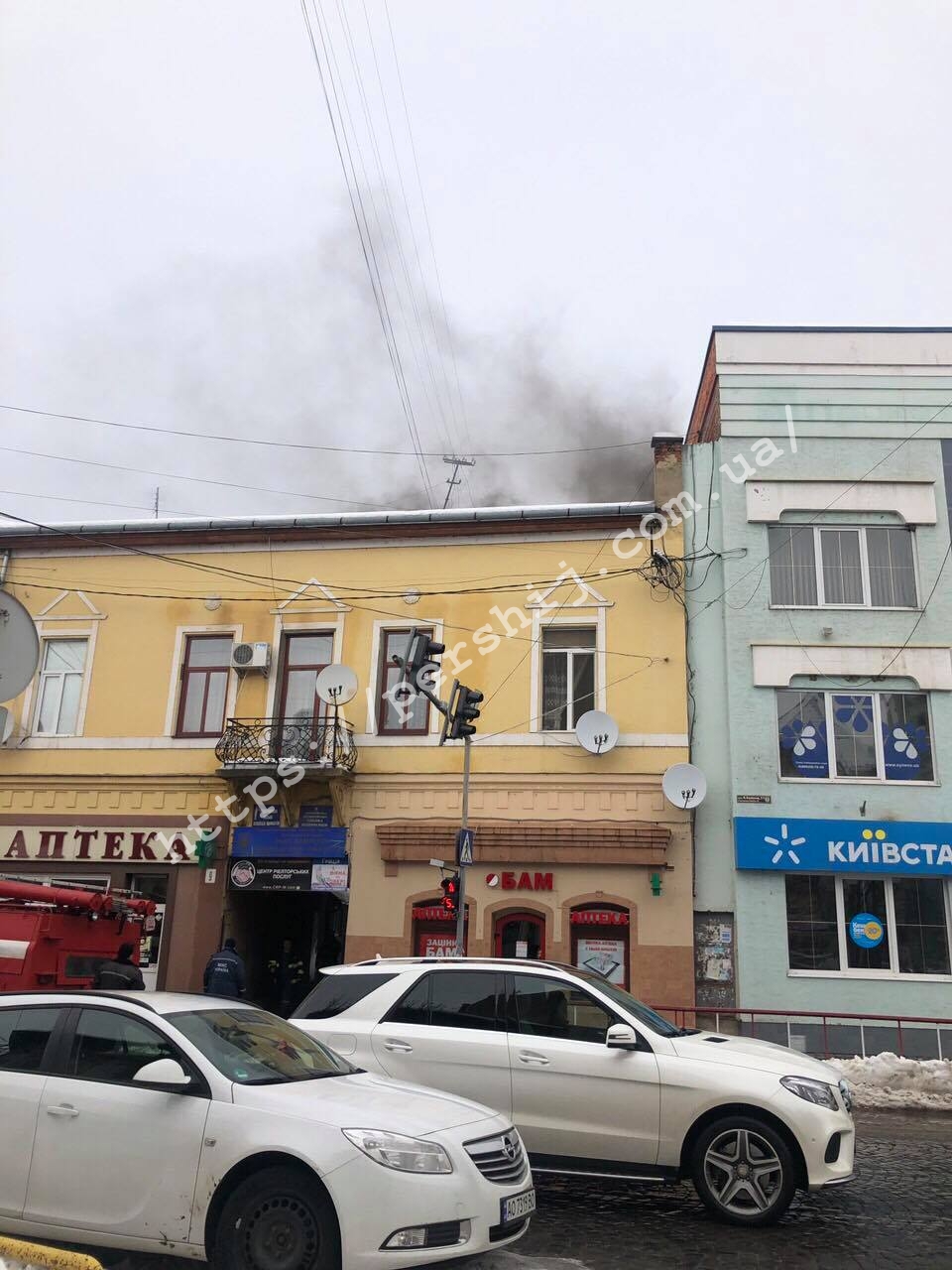 У центрі Мукачева пожежа (ФОТО)