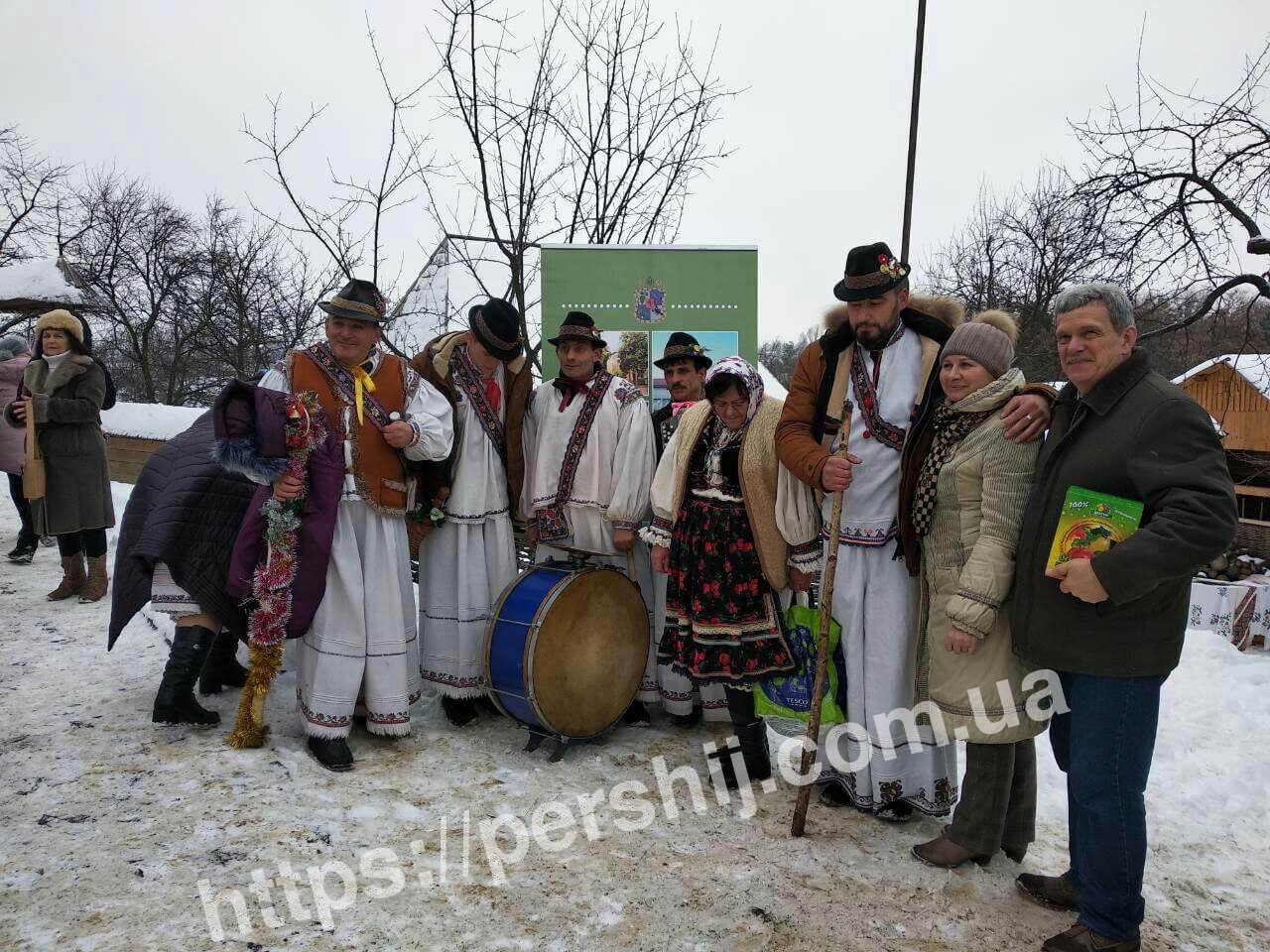 В Ужгороді вдев'яте відбувся фестиваль "Коляди в старому селі" (ФОТО, ВІДЕО)