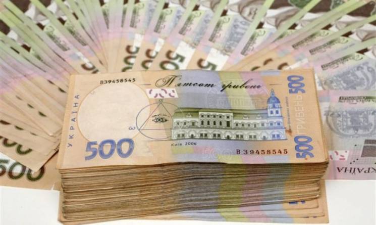 Більше чотирьох мільйонів гривень штрафу повинен сплатити ужгородський приватний перевізник