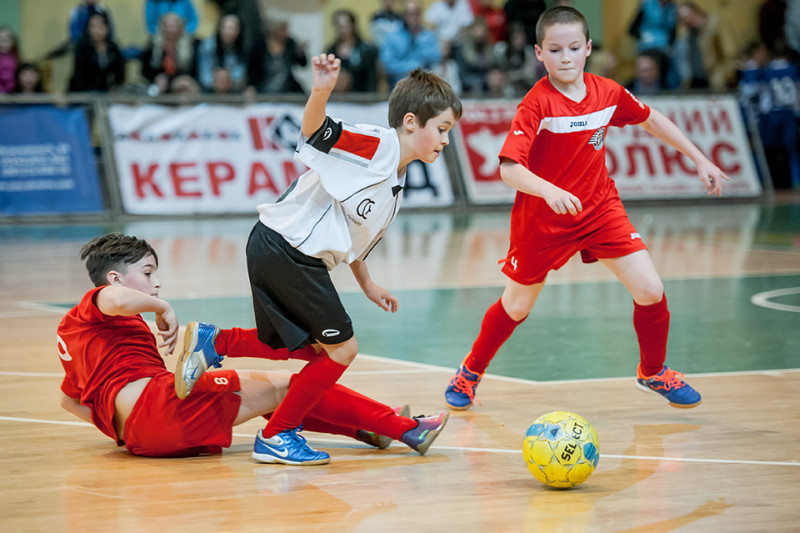 У Мукачеві діє безкоштовна футзальна школа для дітей