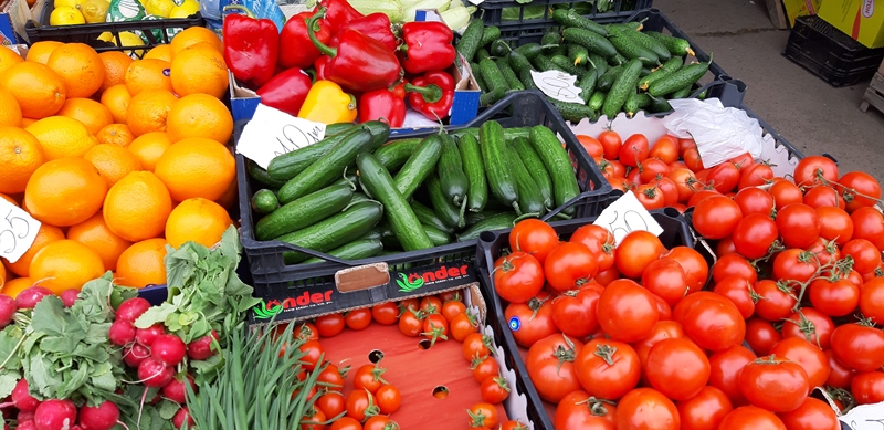 На закарпатських ринках ціни на свіжі овочі б'ють рекорди (ФОТО)