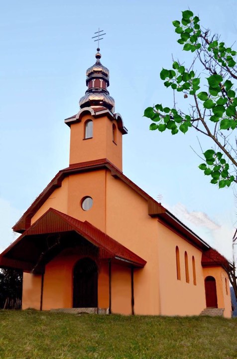 У селі Великі Лази освятили нову церкву (ФОТО)