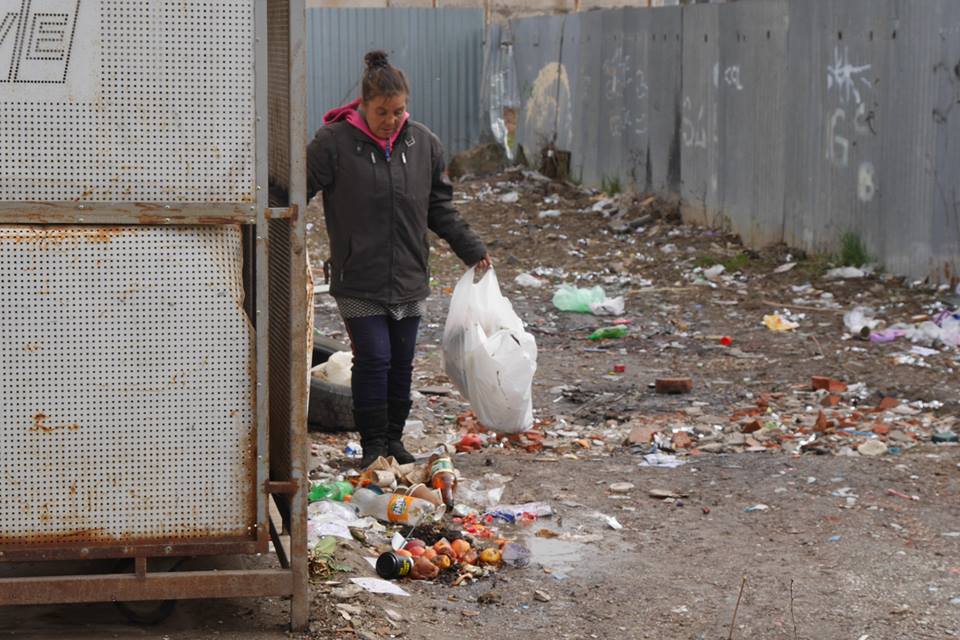 Складено 11 протоколів: в Ужгороді штрафують порушників, які створюють стихійні сміттєзвалища (ФОТО)
