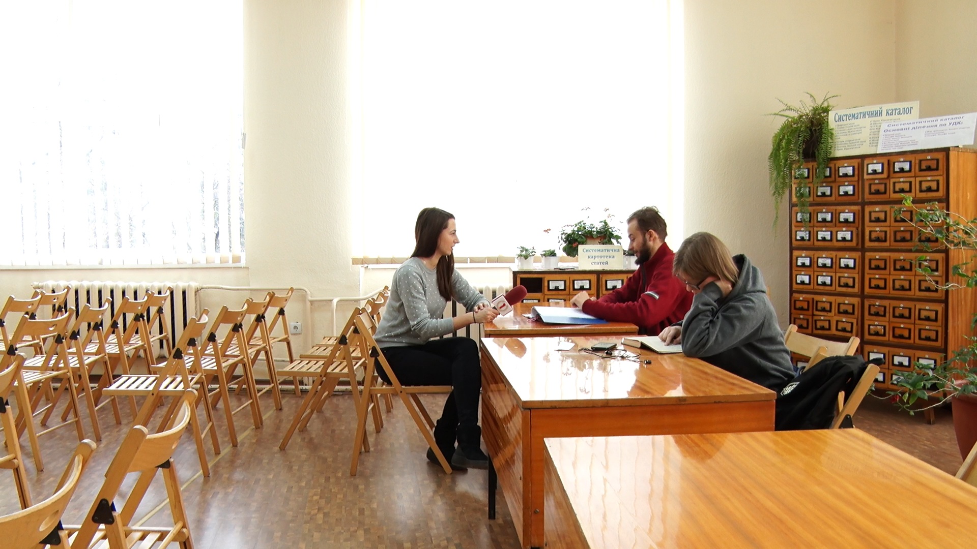 Читальна зала Мукачівської міської бібліотеки - особливе місце (ВІДЕО)