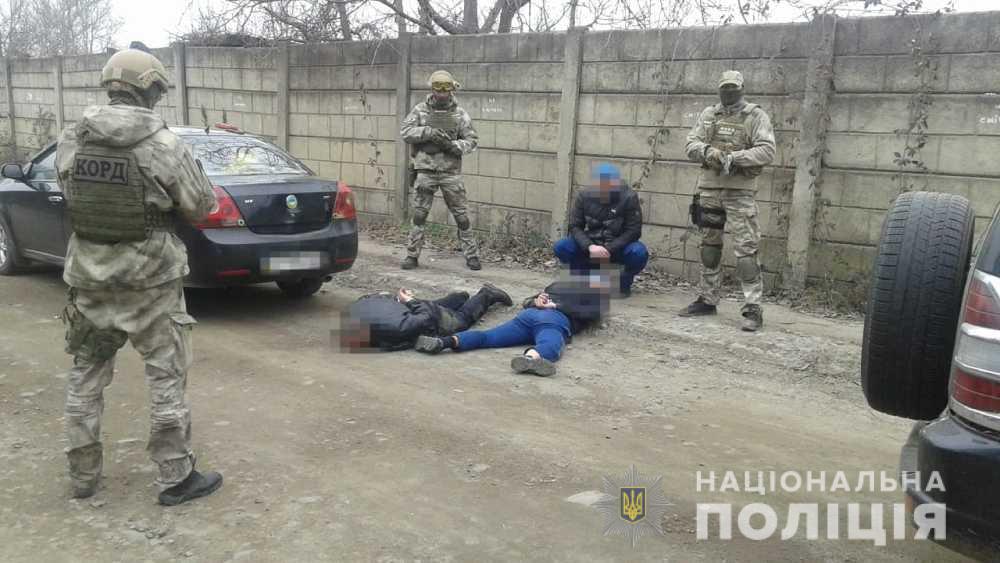 Від 9 до 12 років тюрми "світить" мукачівським наркодилерам, - прокуратура (ФОТО)