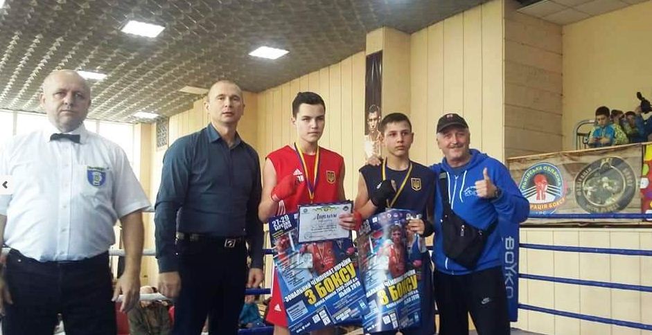 Юний боксер з Чопа здобув "золото" на зональному чемпіонаті України