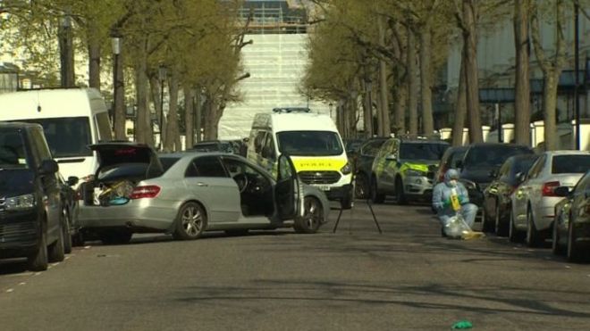 У Лондоні протаранили авто посла України, поліція відкрила вогонь (ФОТО)