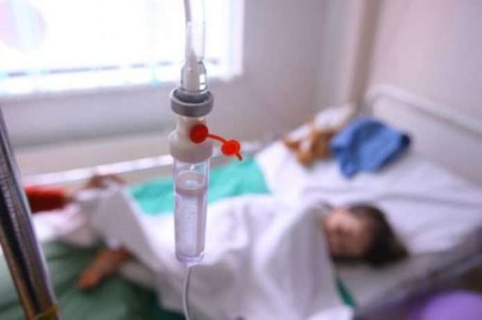 Молода сім’я з Ужгорода цієї ночі опинилася в лікарні: остаточний діагноз встановлюється