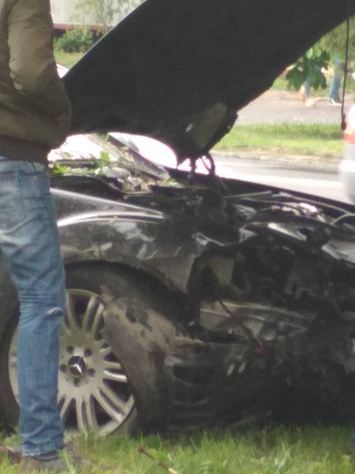 Цьогорічна Паска "багата" на ДТП: чергова автопригода трапилася в Ужгороді (ФОТО)