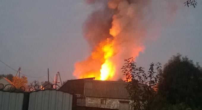 Згоріти заживо: на Міжгірщині вогонь забрав життя власника палаючого будинку