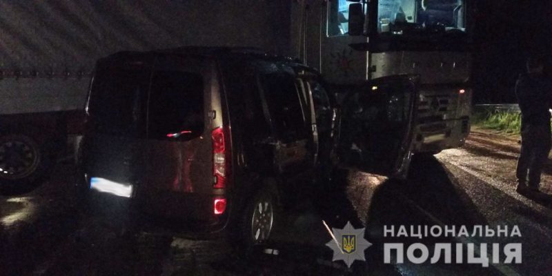 Смертельна ДТП на трасі “Київ – Чоп”: водій загинув через розворот у забороненій зоні (ФОТО)